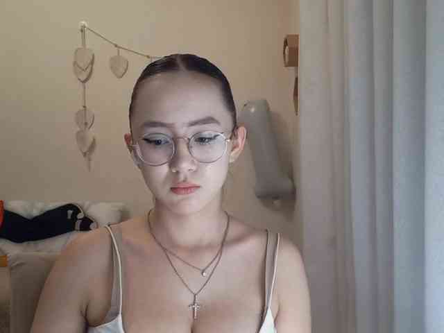 MyrleHenggeler webcam