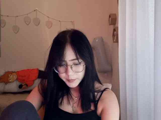 MyrleHenggeler webcam