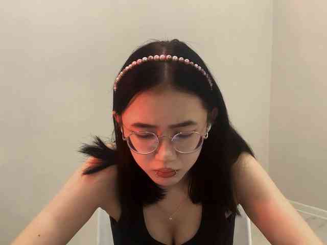 MyrleHenggeler webcam