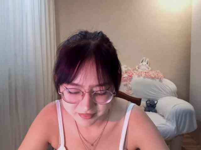 MyrleHenggeler webcam