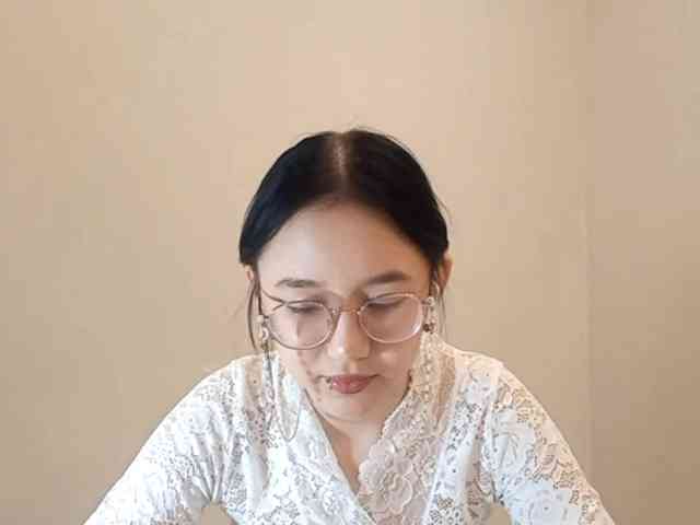 MyrleHenggeler webcam