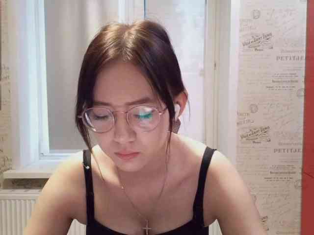 MyrleHenggeler webcam