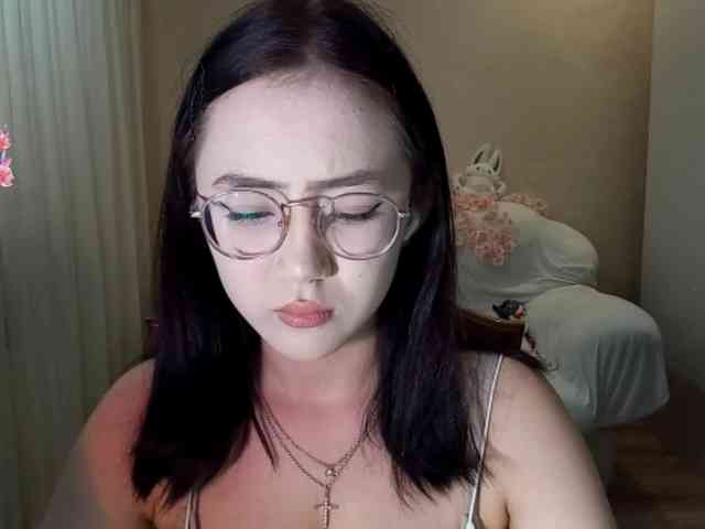 MyrleHenggeler webcam