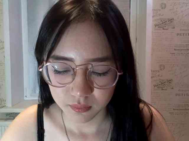 MyrleHenggeler webcam