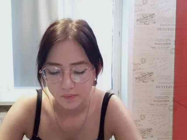 MyrleHenggeler webcam