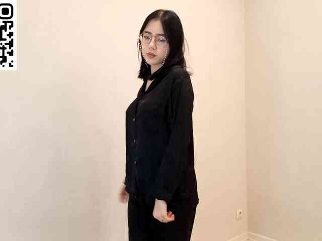 MyrleHenggeler webcam