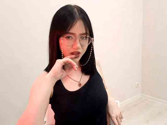 MyrleHenggeler webcam