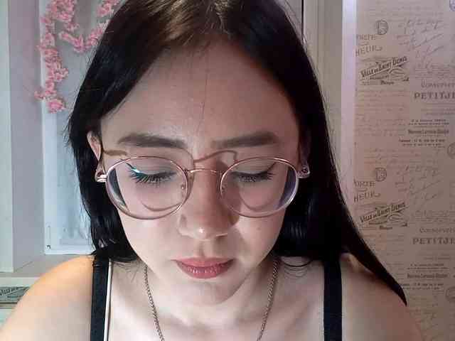 MyrleHenggeler webcam