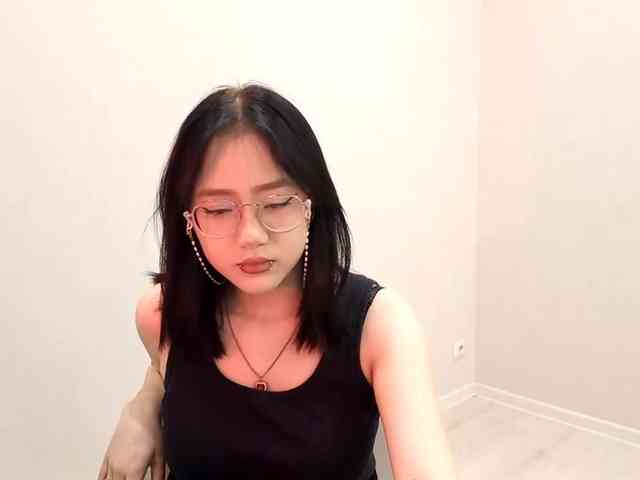 MyrleHenggeler webcam