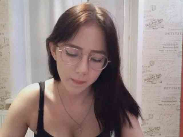 MyrleHenggeler webcam