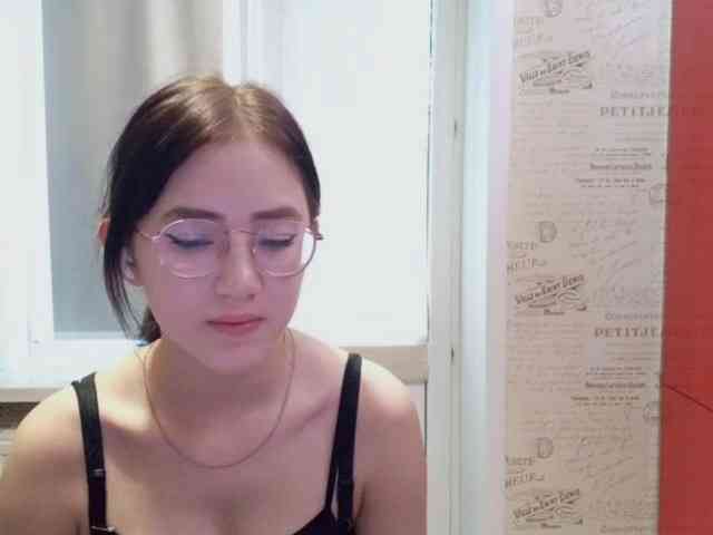 MyrleHenggeler webcam