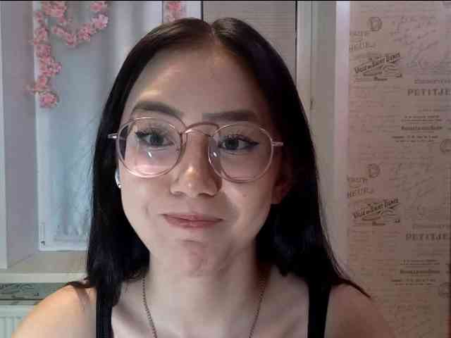 MyrleHenggeler webcam