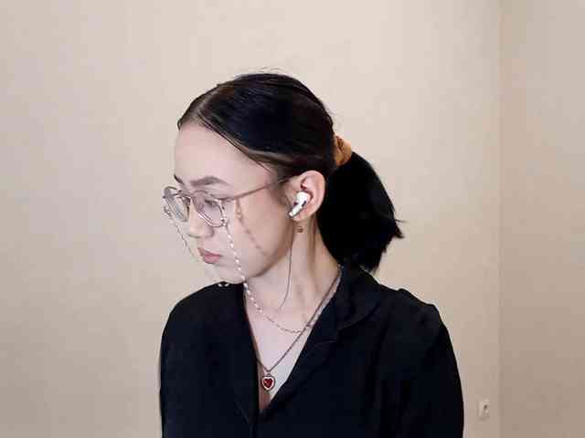 MyrleHenggeler webcam