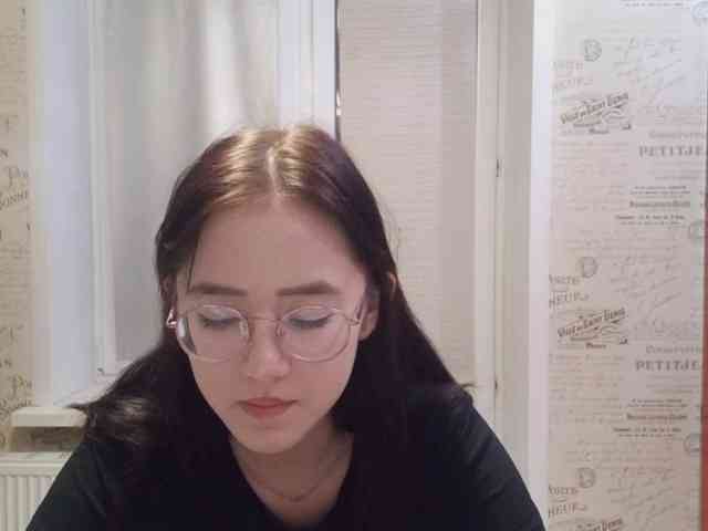MyrleHenggeler webcam