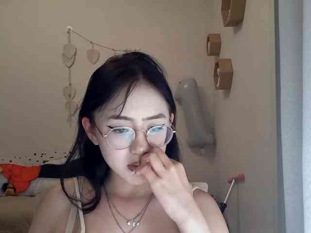 MyrleHenggeler webcam
