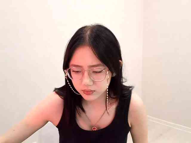 MyrleHenggeler webcam