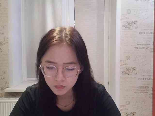 MyrleHenggeler webcam