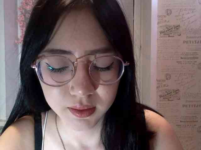 MyrleHenggeler webcam