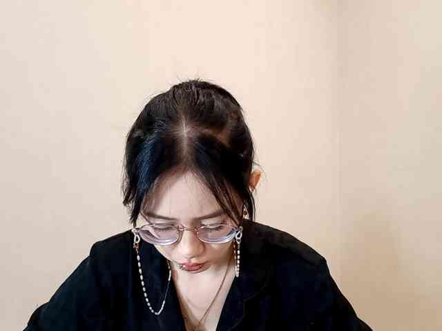 MyrleHenggeler webcam