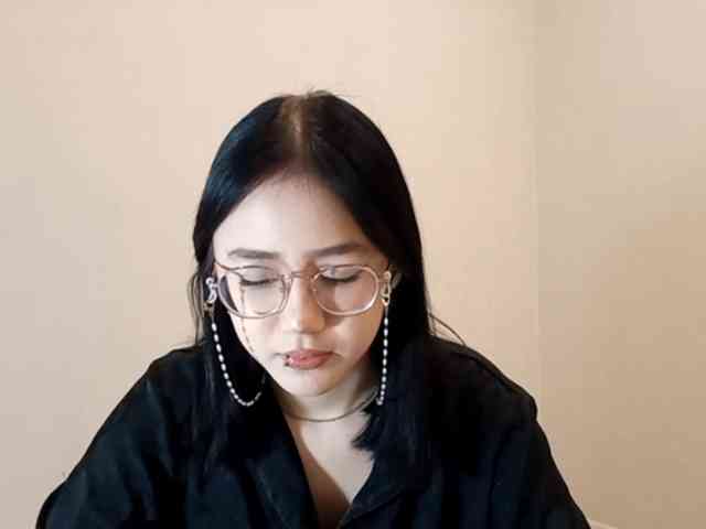 MyrleHenggeler webcam