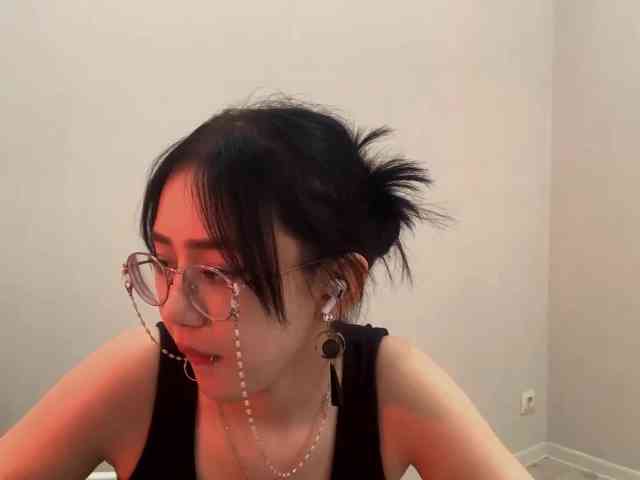 MyrleHenggeler webcam