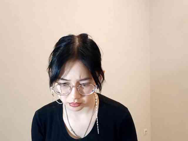 MyrleHenggeler webcam