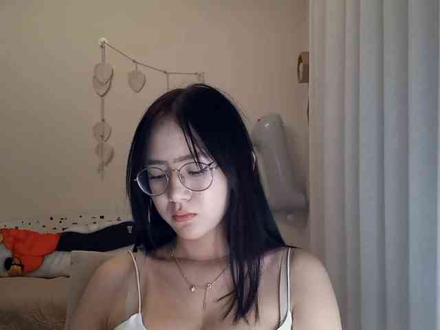 MyrleHenggeler webcam