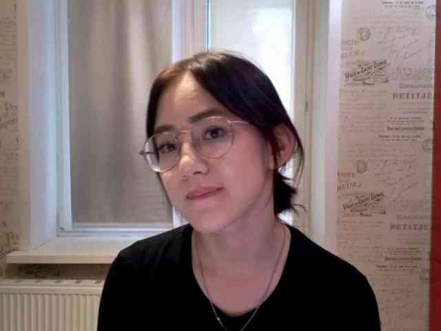 MyrleHenggeler webcam