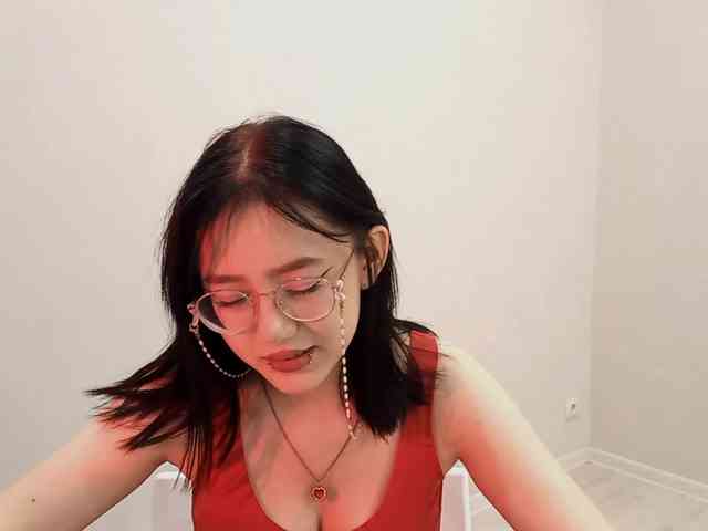 MyrleHenggeler webcam