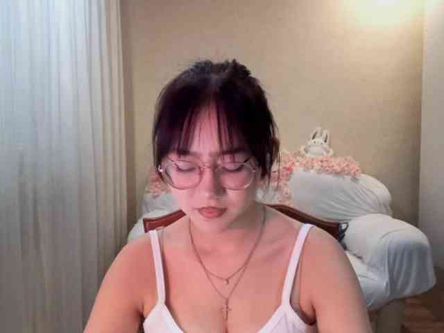 MyrleHenggeler webcam