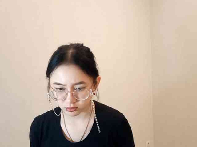 MyrleHenggeler webcam