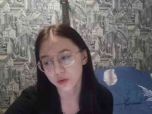 MyrleHenggeler webcam