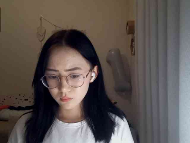 MyrleHenggeler Live Webcam on BongaCams