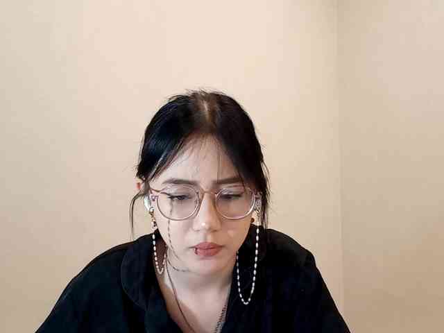 MyrleHenggeler webcam