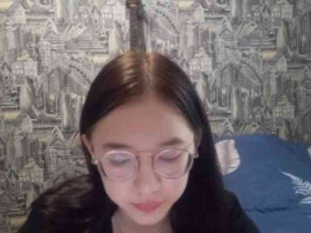 MyrleHenggeler webcam