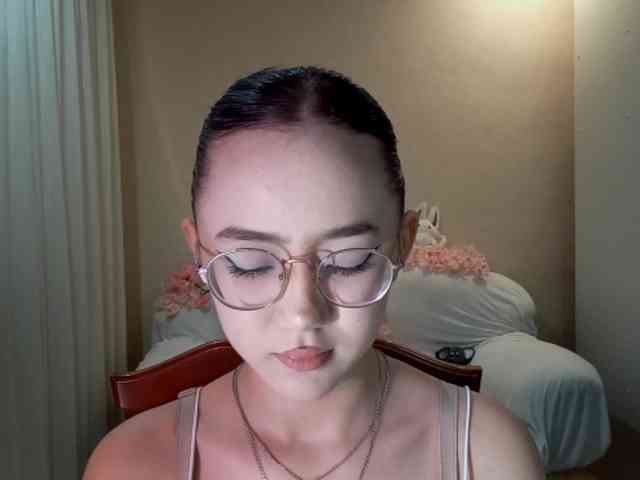 MyrleHenggeler webcam