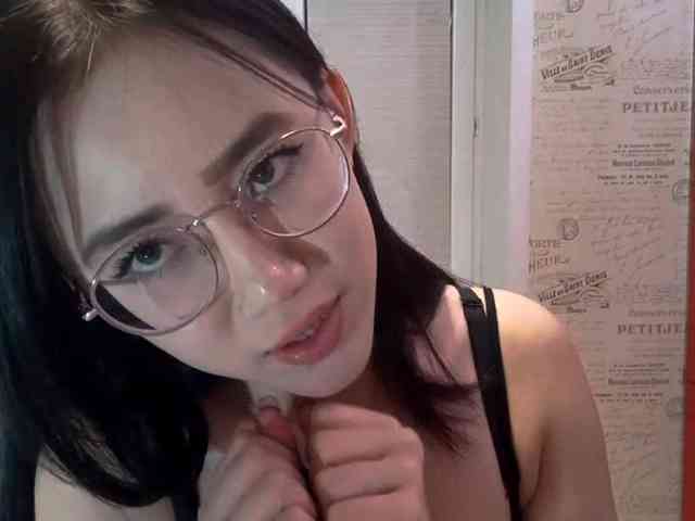 MyrleHenggeler webcam