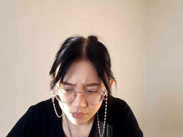 MyrleHenggeler webcam