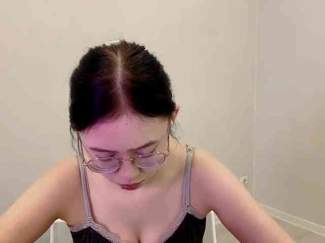 MyrleHenggeler webcam