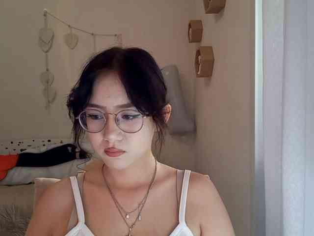MyrleHenggeler webcam
