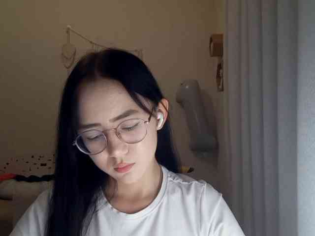 MyrleHenggeler Live Webcam on BongaCams