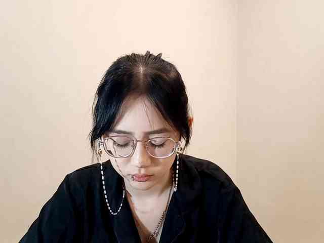 MyrleHenggeler webcam