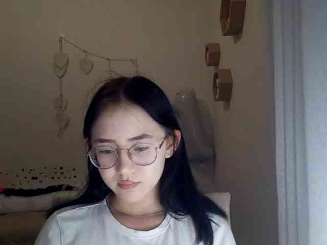 MyrleHenggeler webcam
