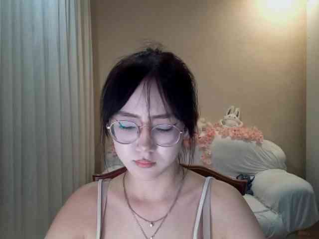 MyrleHenggeler webcam