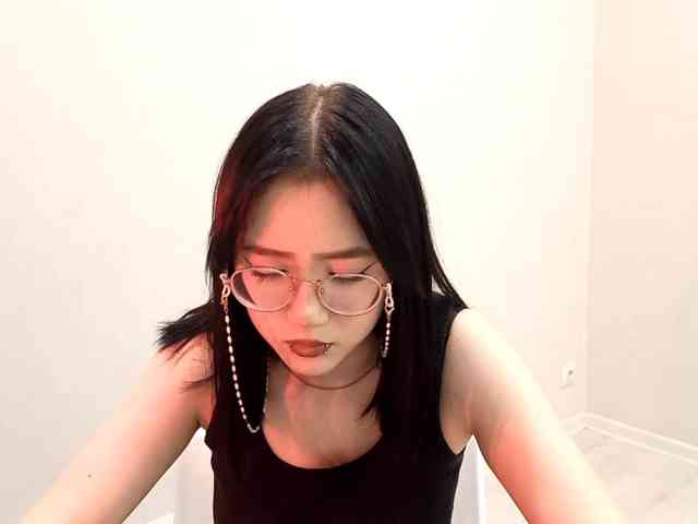 MyrleHenggeler webcam