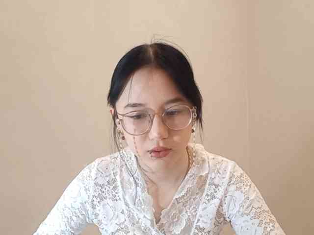 MyrleHenggeler webcam