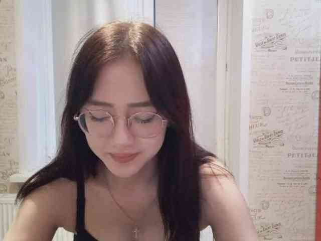 MyrleHenggeler webcam