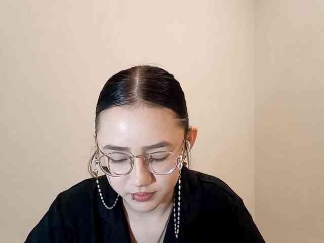 MyrleHenggeler webcam