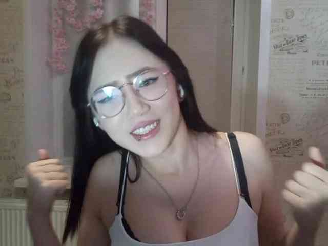 MyrleHenggeler webcam