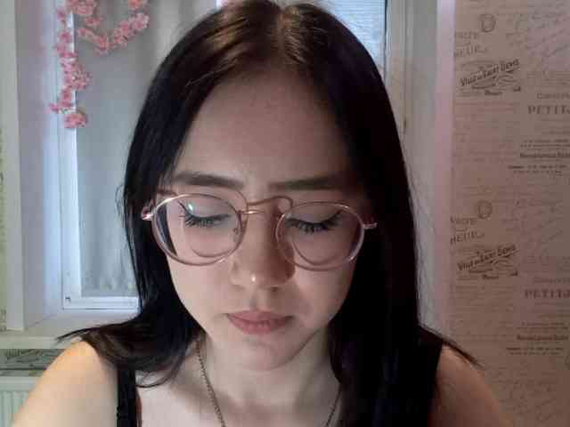 MyrleHenggeler webcam